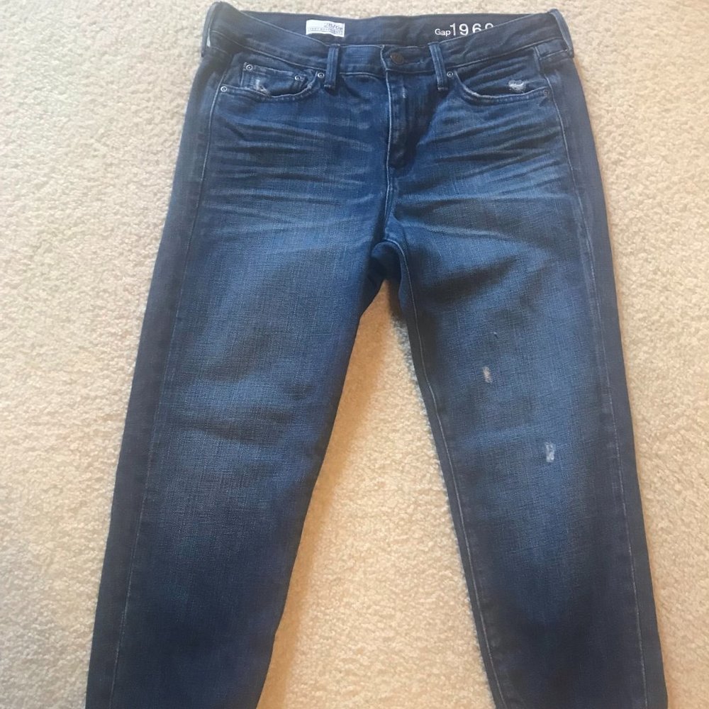 Gap Sexy boyfriend denim capri